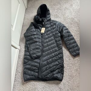 Nike Black Hooded Puffer Coat Wind Breaker
